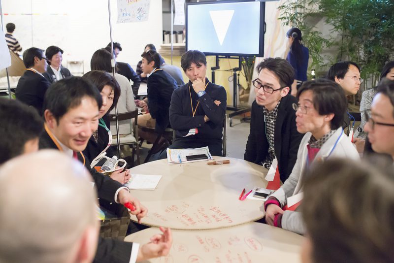 多様な10人で「日本を変える“未来自治体”の仕様書づくり」を対話した